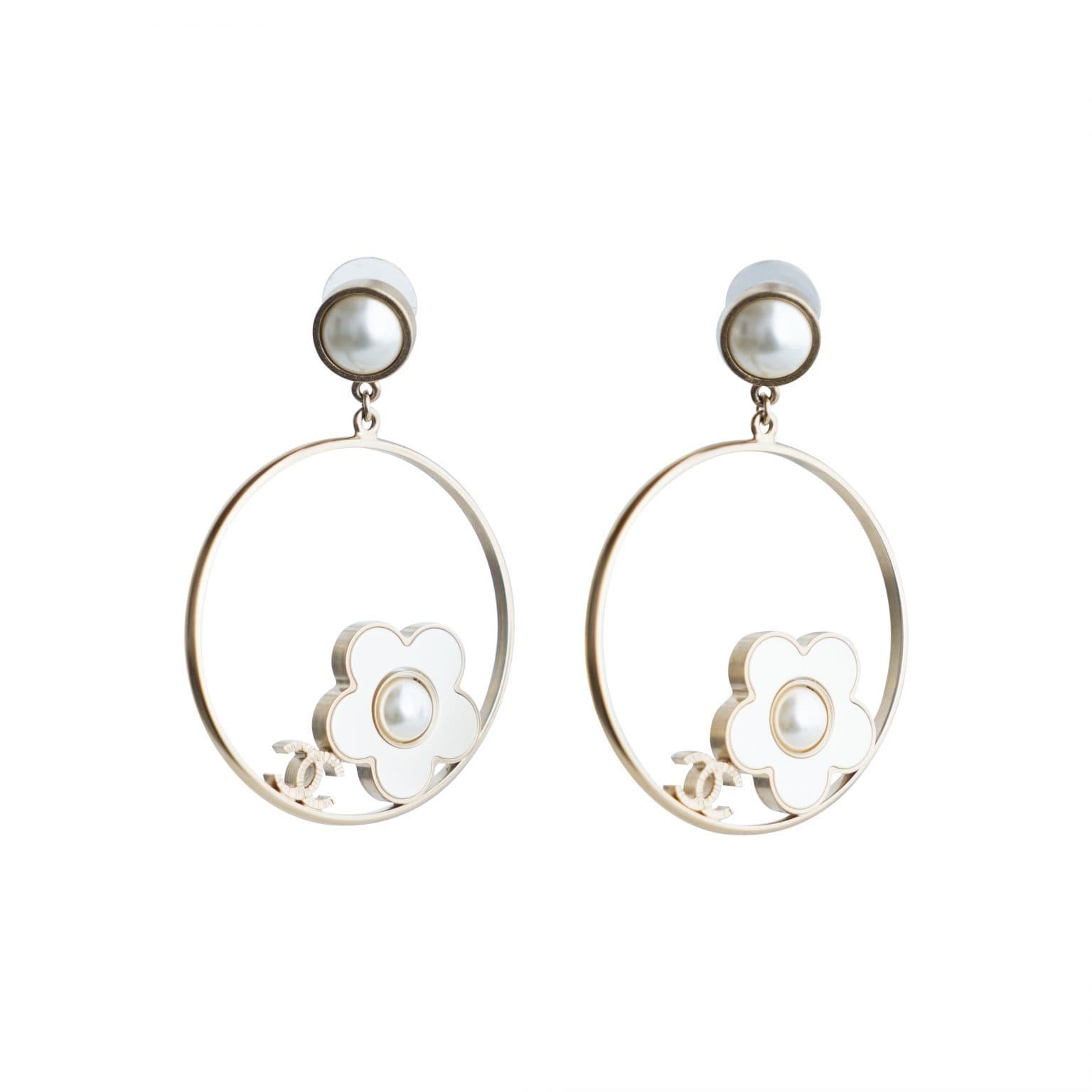 Chanel Me/res/golde Earrings