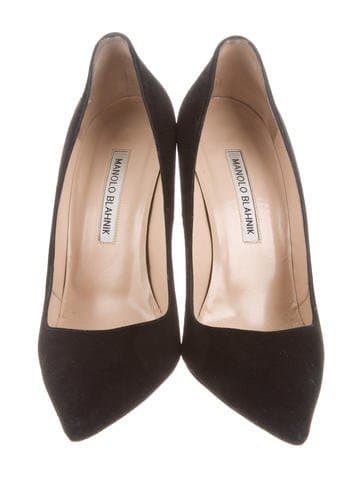 Manolo Blahnik Suede Bb Pumps
