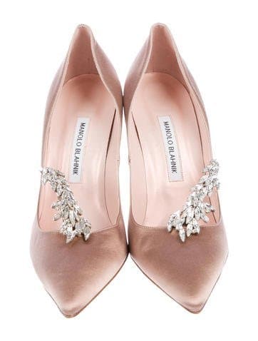 Manolo Blahnik Nadira 105 Pumps