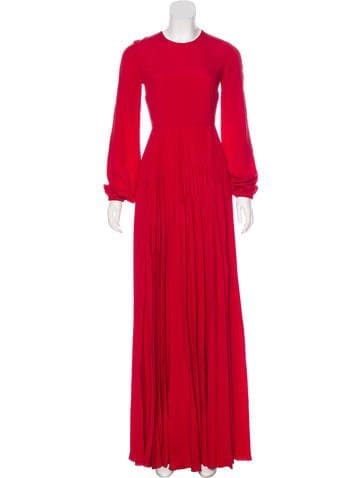 No. 21 Donna Plissé Gown