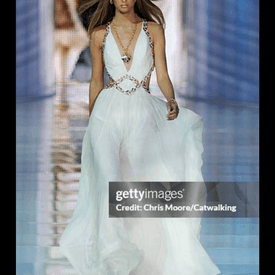 Roberto Cavalli Spring Summer 2009 Chain Embellished White Chiffon Evening Dress — image 3