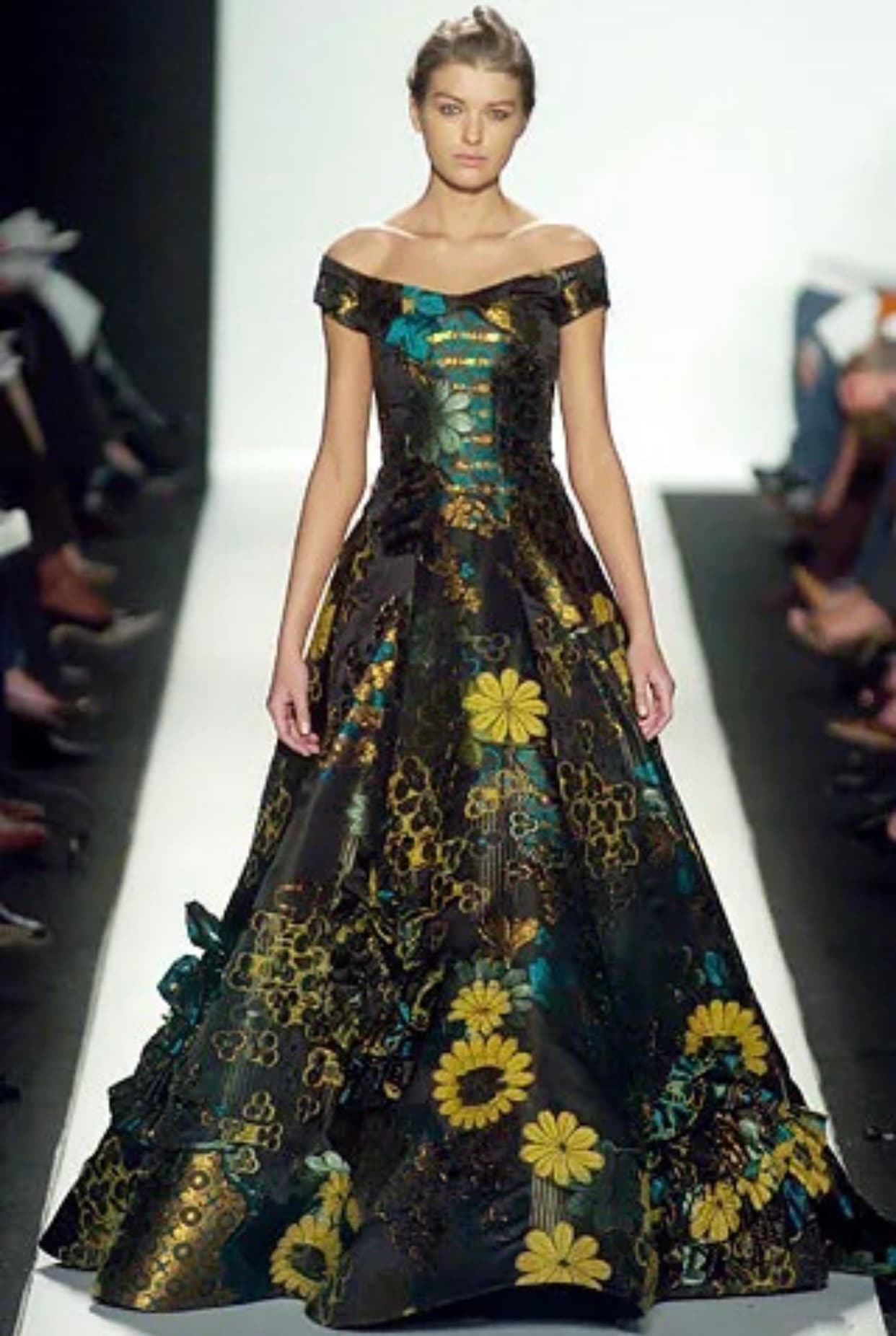 Oscar De La Renta Off The Shoulder Floral Jacquard Gown Fall 2006
