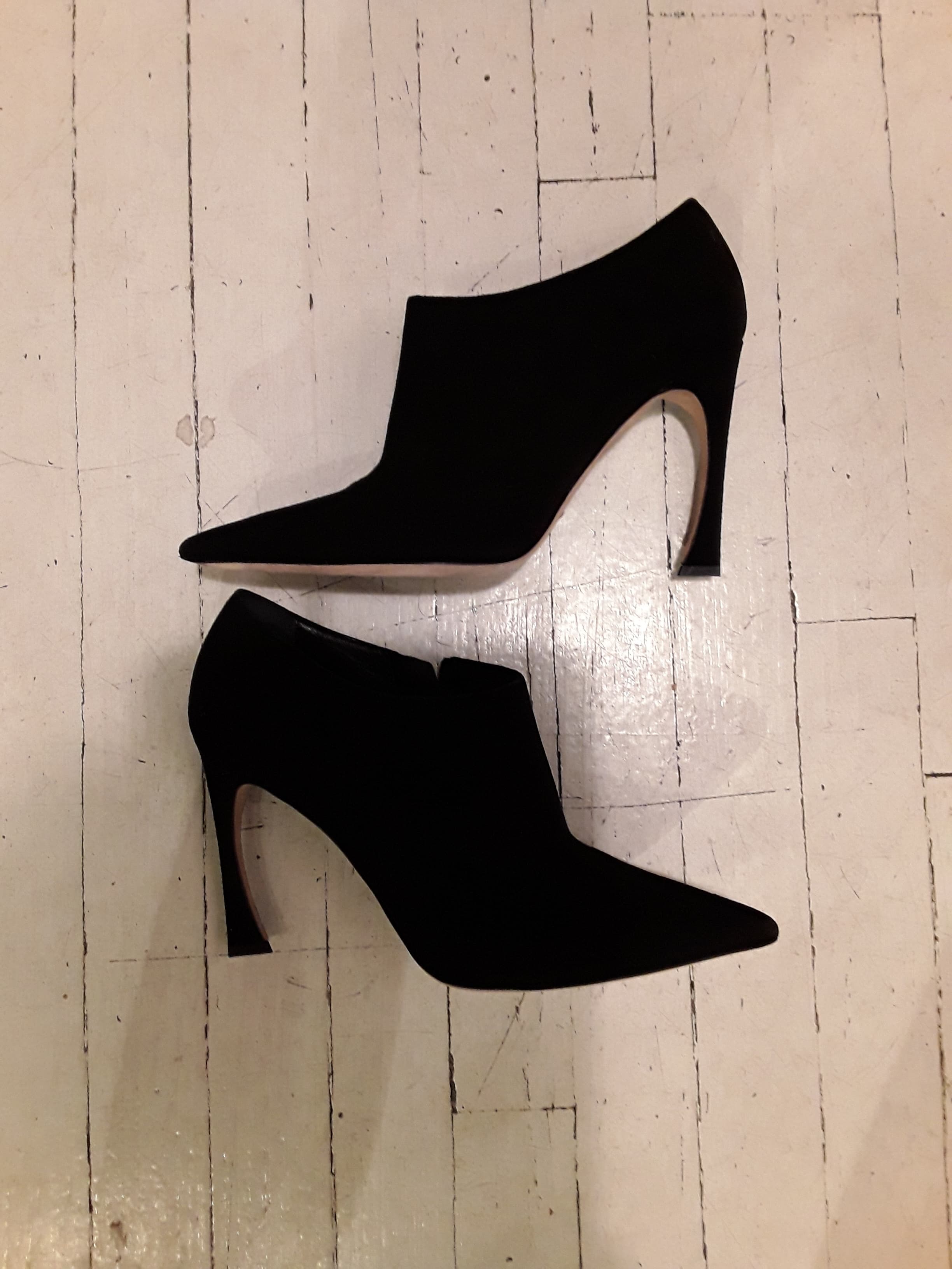 Pointy Toe Ankle Bootie Christian Dior