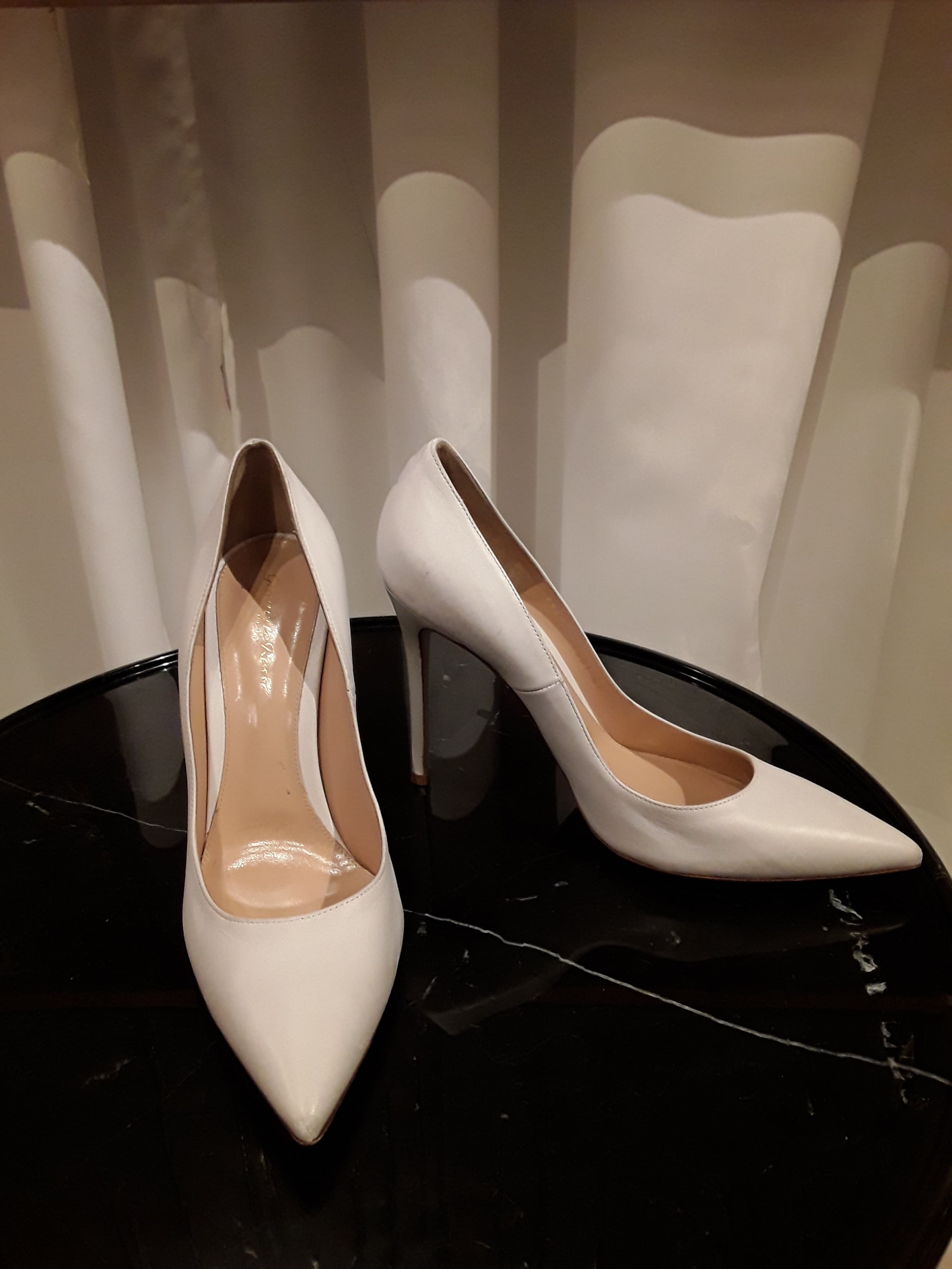 Gianvito Rossi White Pump