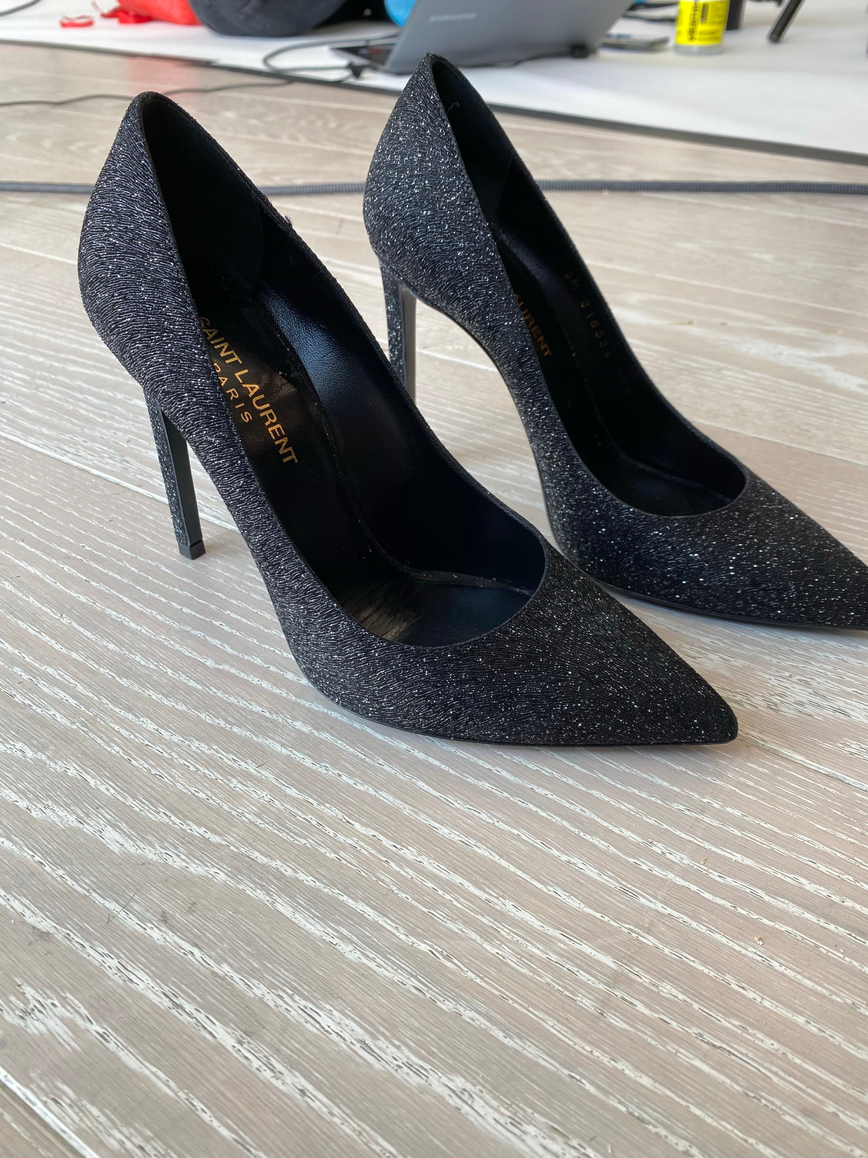 Saint Laurent Glitter Embellished Pumps