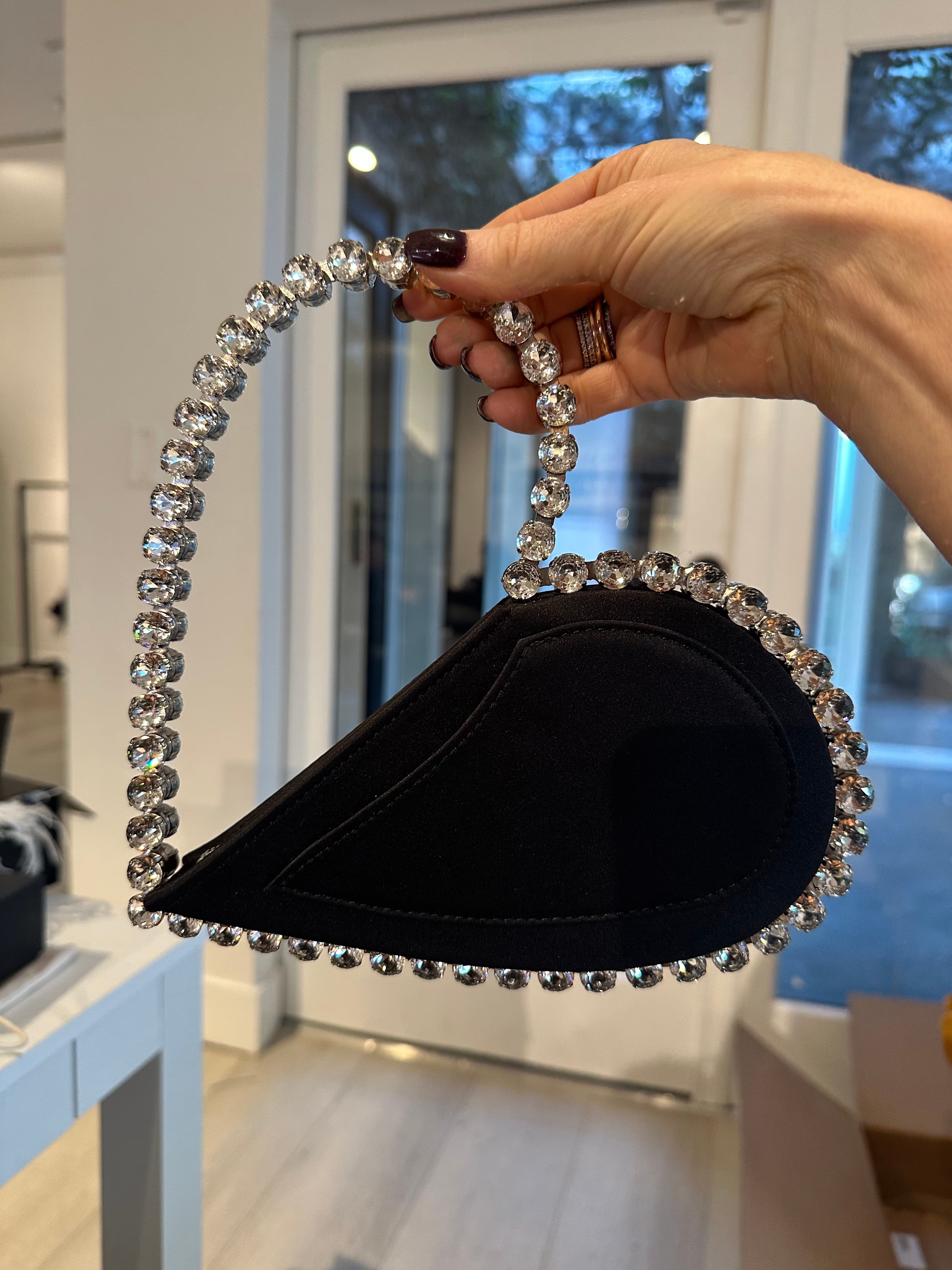 Heart L'alingi Clutch Black Bag