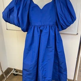 Alexander Mcqueen Blue Puff Sleeve Midi Dress — image 1