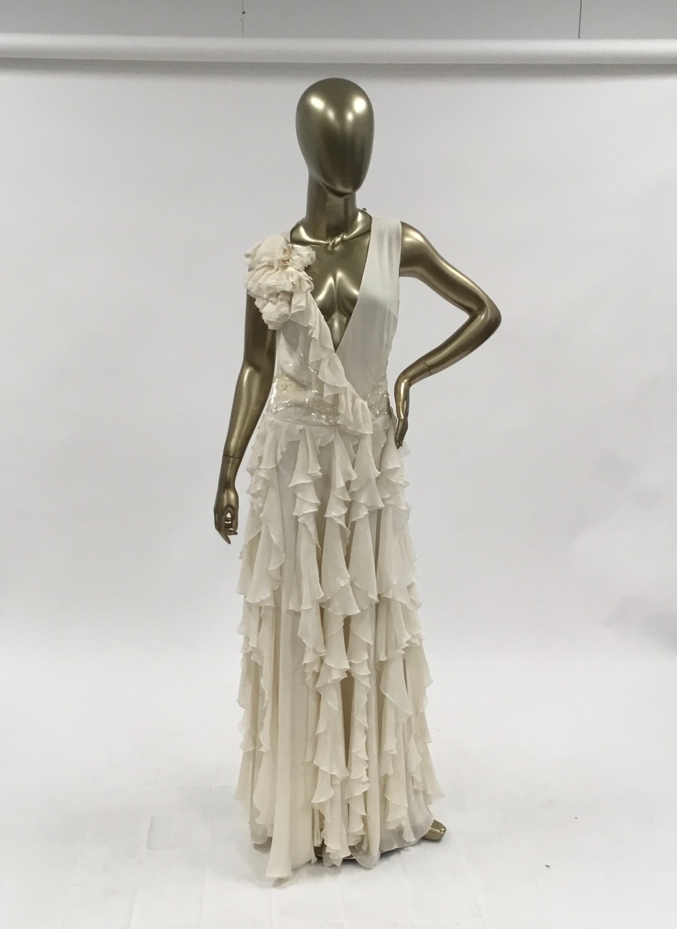 Matthew Williamson cream Embellished Ruffled Gown 6