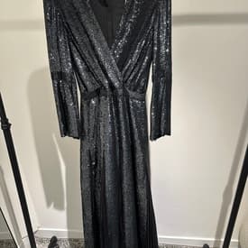 Ralph And Russo Black Long Sleeve V-neck Sequin Gown — image 1
