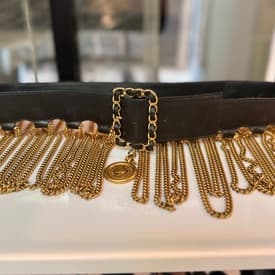 Vintage Chanel 1991 Leather and Gold Chain Belt with Coin — image 1